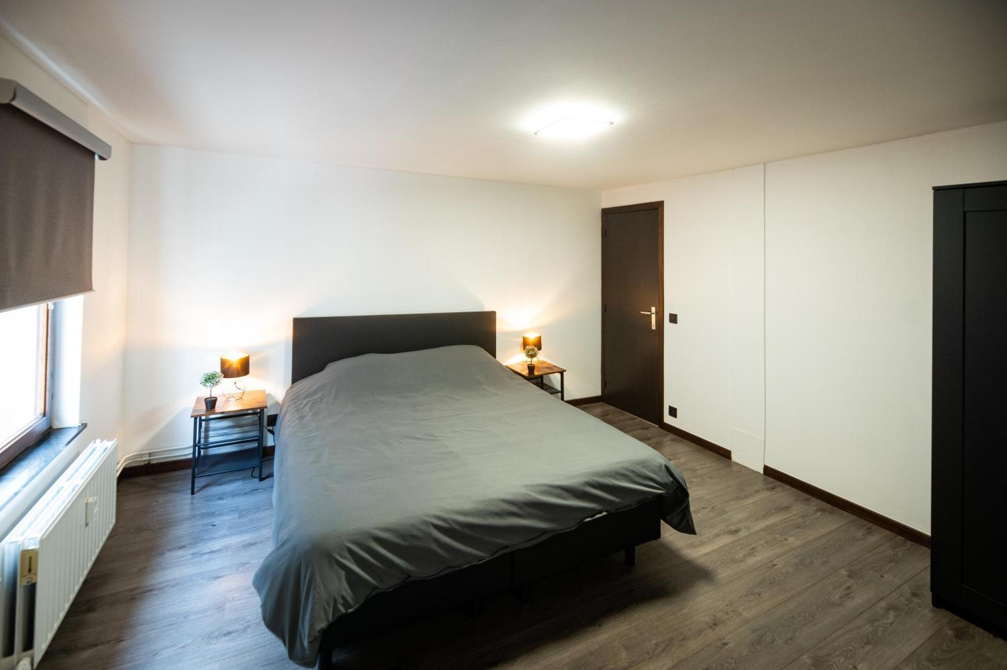 L'Endroit By La Reine City Center Spa Esterno foto